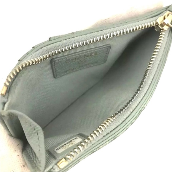 💯 CHANEL Quilted Matelasse CC Logo Caviar Skin Coin Purse Wallet w/ COA card - Picture 5 of 6